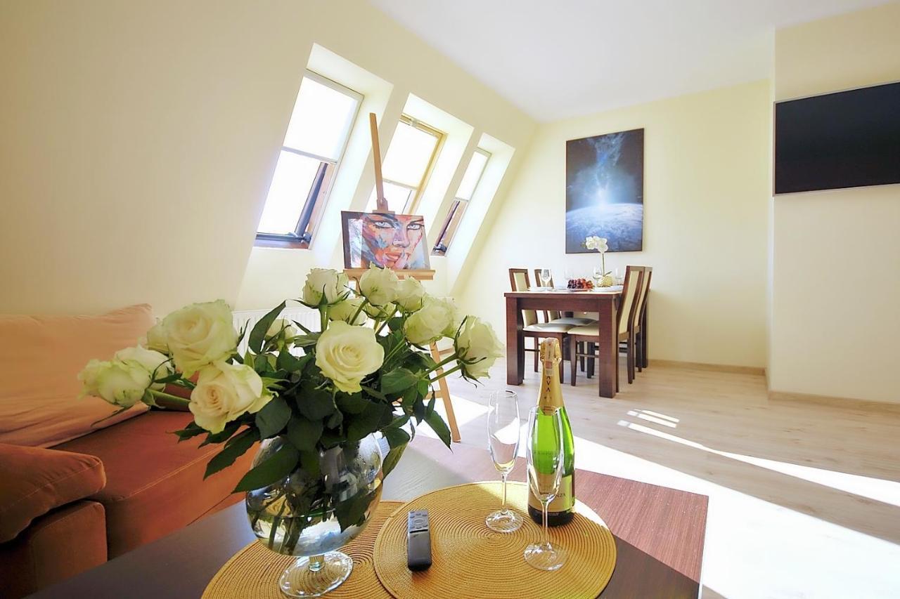 50 M Do Plazy Thobruk Apartamenty Piekna Dama Z Kolobrzegu 외부 사진